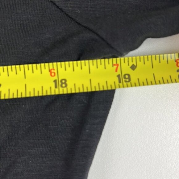 fresh  fx long sleeved green/black graphic jersey knit top size small - Picture 7 of 10